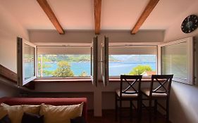 Sunny Bay Apartments