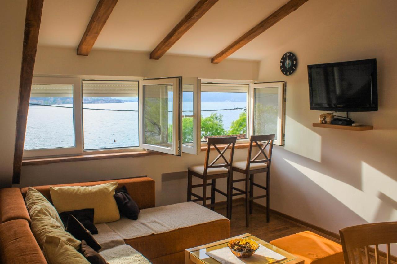 Sunny Bay Apartments Котор Экстерьер фото