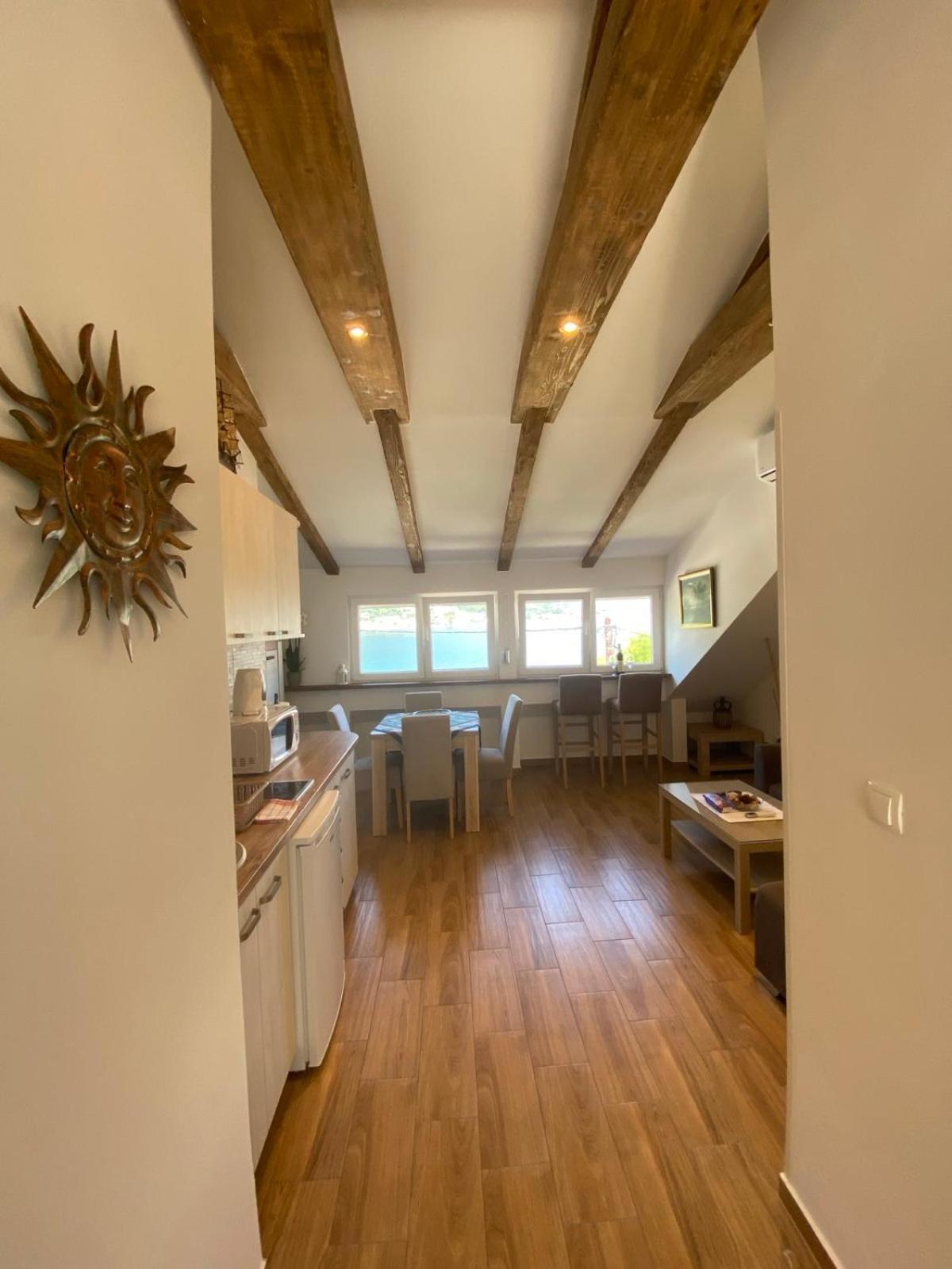 Sunny Bay Apartments Котор Экстерьер фото
